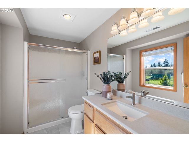 15409 Ne 179TH Cir, Brush Prairie, WA 98606