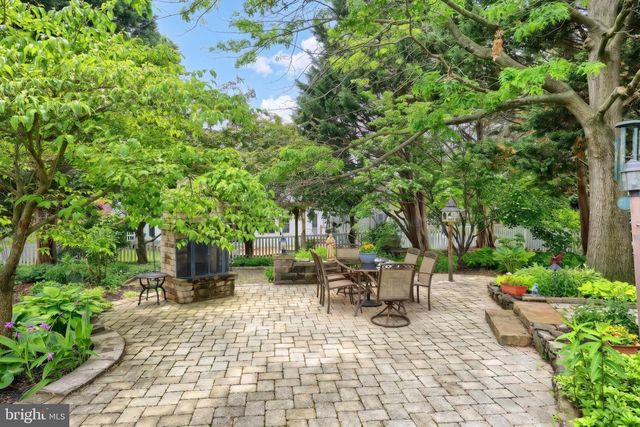 705 WASHINGTON AVE, Hanover, PA 17331