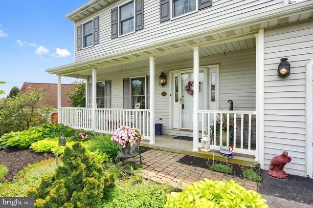 705 WASHINGTON AVE, Hanover, PA 17331