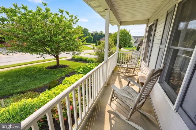 705 WASHINGTON AVE, Hanover, PA 17331
