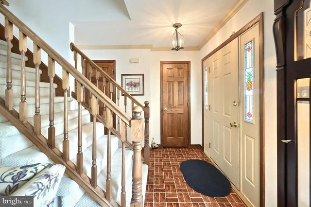 705 WASHINGTON AVE, Hanover, PA 17331