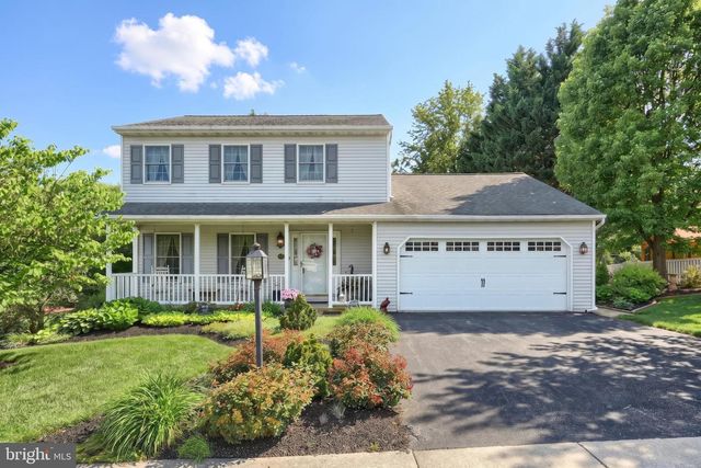 705 WASHINGTON AVE, Hanover, PA 17331