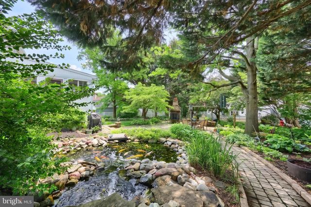705 WASHINGTON AVE, Hanover, PA 17331