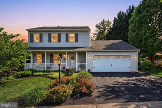 705 WASHINGTON AVE, Hanover, PA 17331