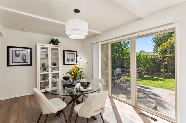 5249 Diablo Dr, Sacramento, CA 95842