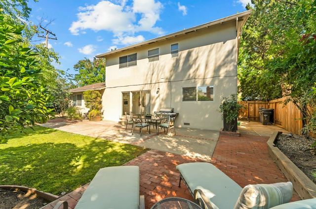 5249 Diablo Dr, Sacramento, CA 95842