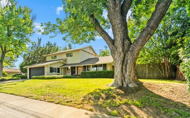 5249 Diablo Dr, Sacramento, CA 95842
