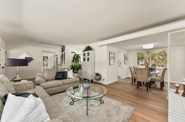 5249 Diablo Dr, Sacramento, CA 95842