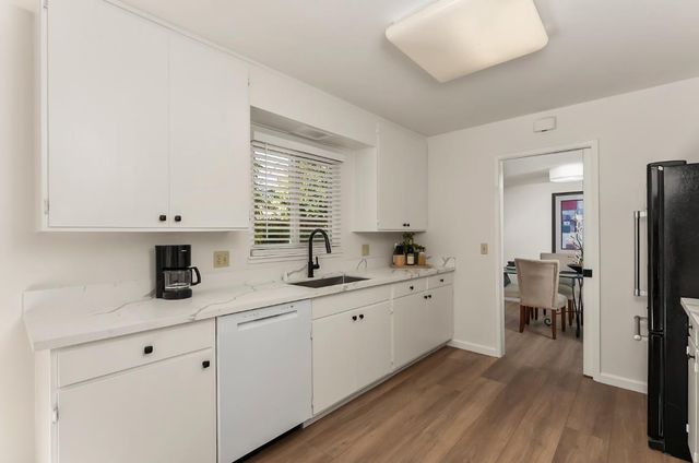 5249 Diablo Dr, Sacramento, CA 95842