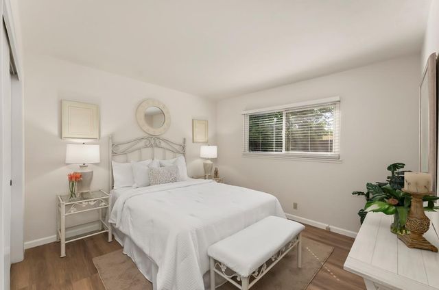 5249 Diablo Dr, Sacramento, CA 95842