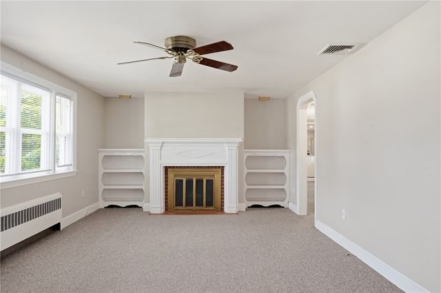 54 Winthrop Street, East Providence, RI 02915