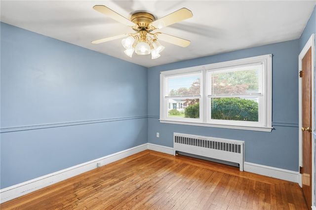 54 Winthrop Street, East Providence, RI 02915