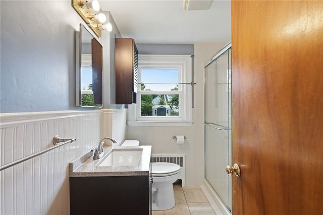 54 Winthrop Street, East Providence, RI 02915