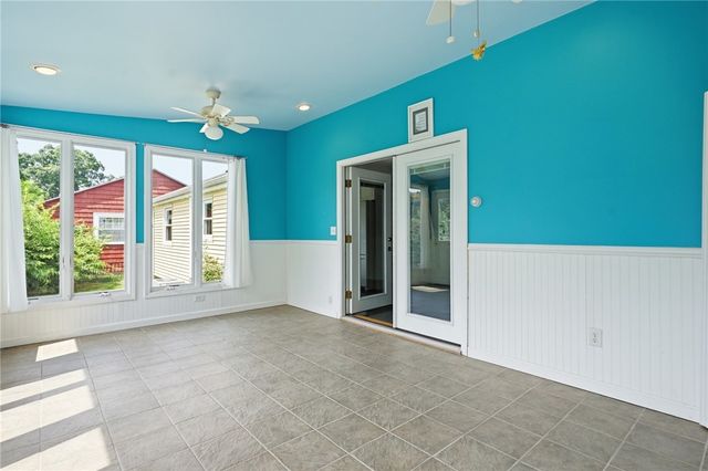 54 Winthrop Street, East Providence, RI 02915