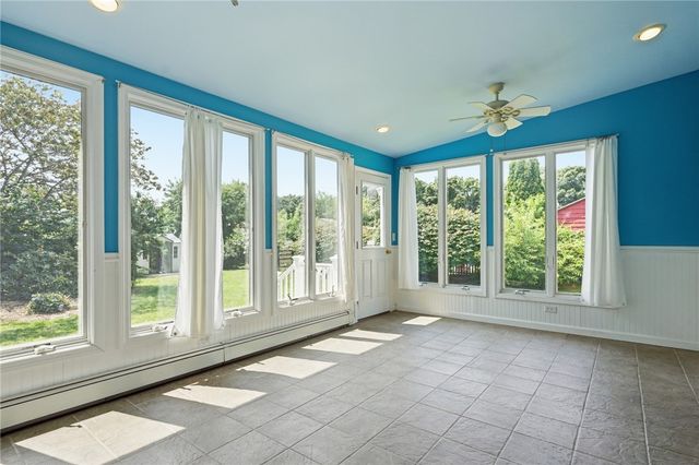 54 Winthrop Street, East Providence, RI 02915