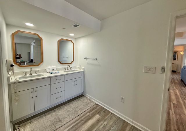 8560 Queensway Blvd Apt 1703, Myrtle Beach, SC 29572