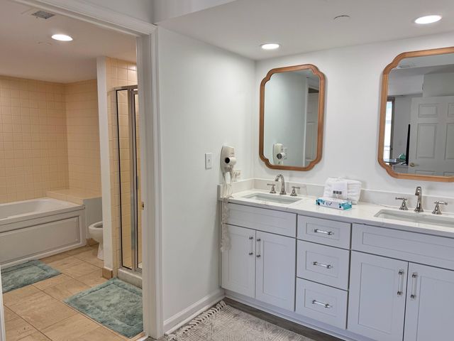 8560 Queensway Blvd Apt 1703, Myrtle Beach, SC 29572