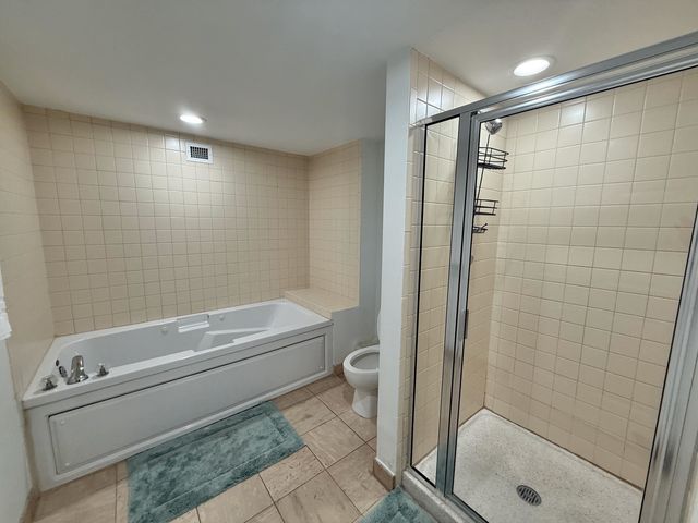 8560 Queensway Blvd Apt 1703, Myrtle Beach, SC 29572