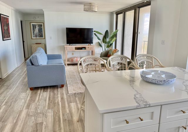 8560 Queensway Blvd Apt 1703, Myrtle Beach, SC 29572