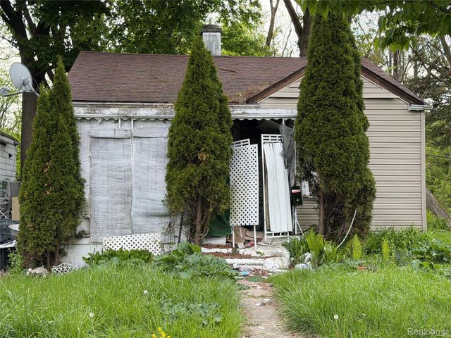 15087 Dacosta Street, Detroit, MI 48223