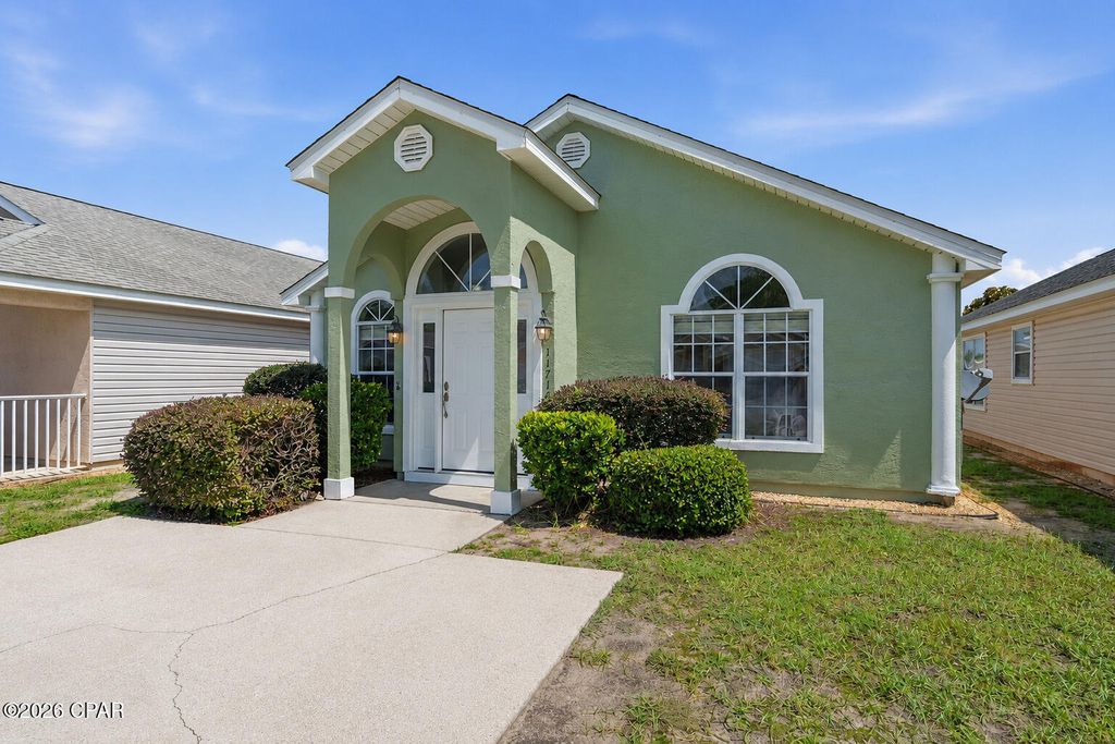Image 4 of property listing at 11716 Sand Castle Lane, Panama City Beach, FL 32407