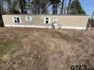 20871 Woodwind Dr, Chandler, TX 75758