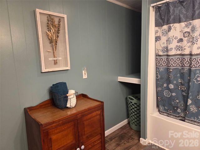 61 Huffman Road, Asheville, NC 28806