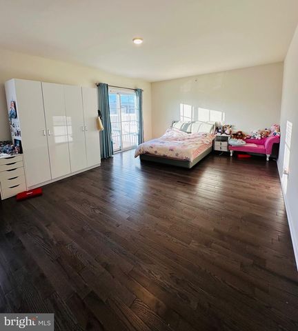 3408 PIETRO WAY, Philadelphia, PA 19145