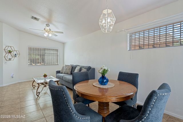 1464 W Waterford Drive, Tucson, AZ 85746