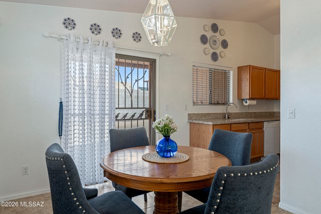 1464 W Waterford Drive, Tucson, AZ 85746