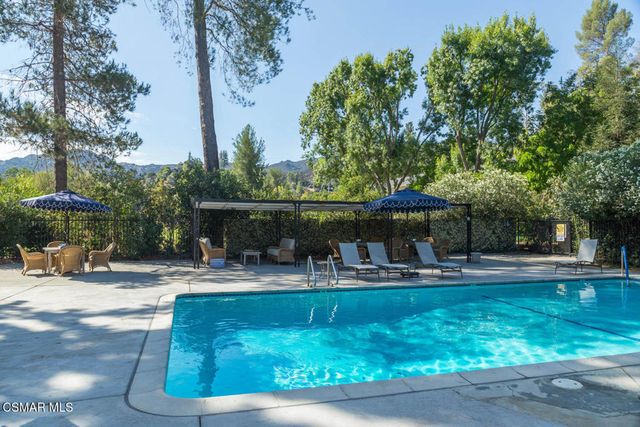 2374 Laguna Circle Road, Agoura Hills, CA 91301