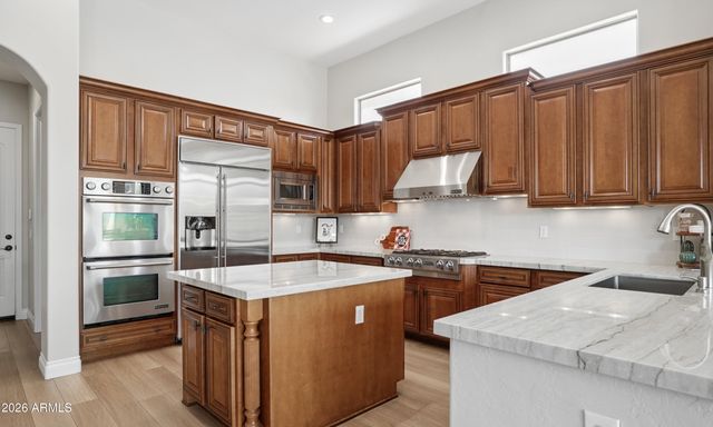 31613 N 19TH Avenue, Phoenix, AZ 85085