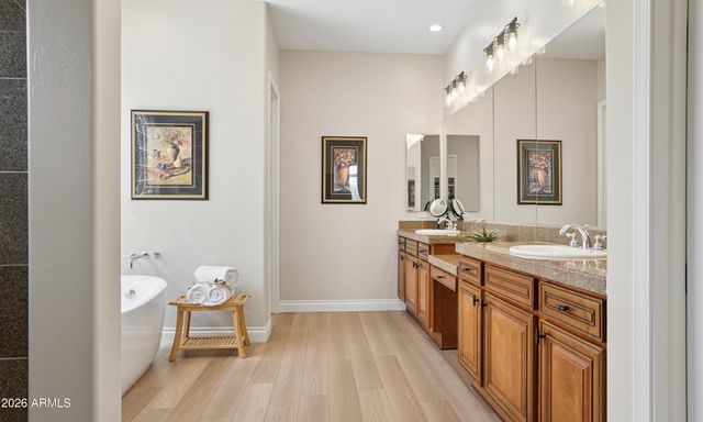 31613 N 19TH Avenue, Phoenix, AZ 85085