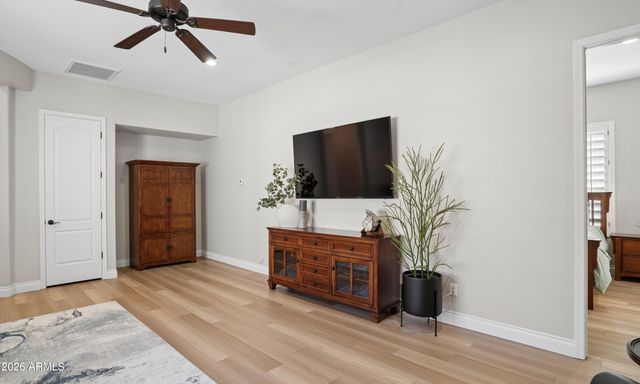 31613 N 19TH Avenue, Phoenix, AZ 85085