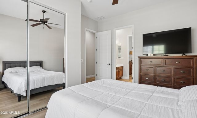 31613 N 19TH Avenue, Phoenix, AZ 85085