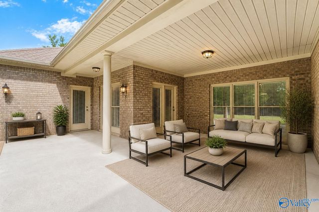 308 Blue Creek Drive, Harvest, AL 35749