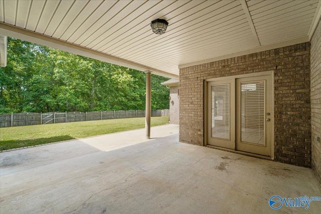 308 Blue Creek Drive, Harvest, AL 35749