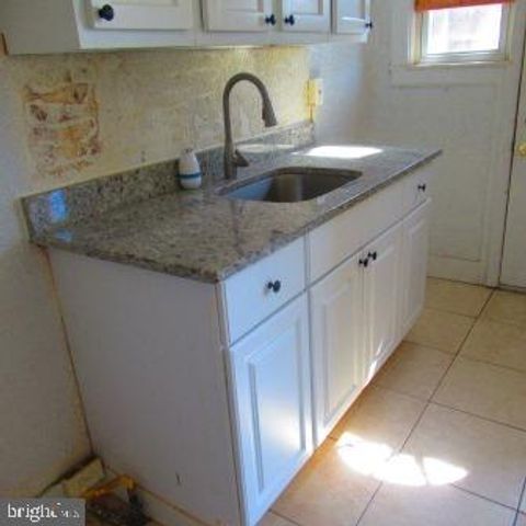 3155 RAVENWOOD AVE, Baltimore, MD 21213