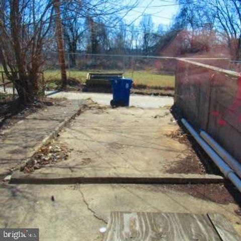 3155 RAVENWOOD AVE, Baltimore, MD 21213