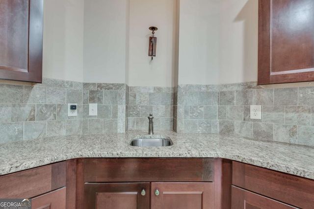 9005 Woodland Trail, Alpharetta, GA 30009