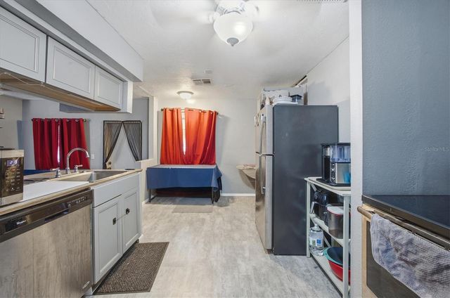 1356 YACHT CLUB DRIVE, Venice, FL 34293