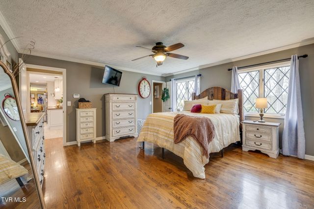 2506 Beechwood Drive, Elizabethton, TN 37643