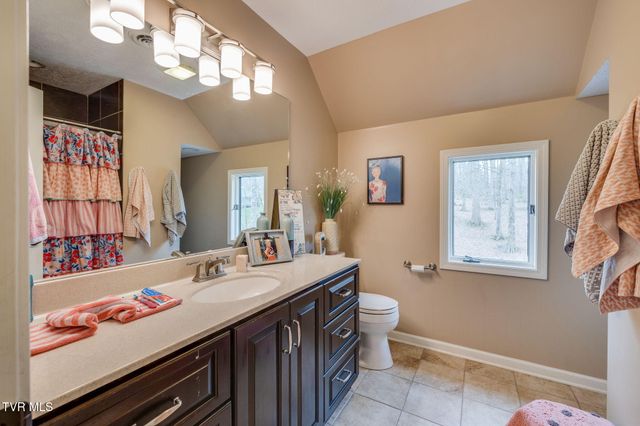 2506 Beechwood Drive, Elizabethton, TN 37643