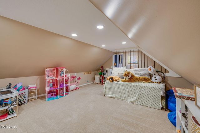 2506 Beechwood Drive, Elizabethton, TN 37643