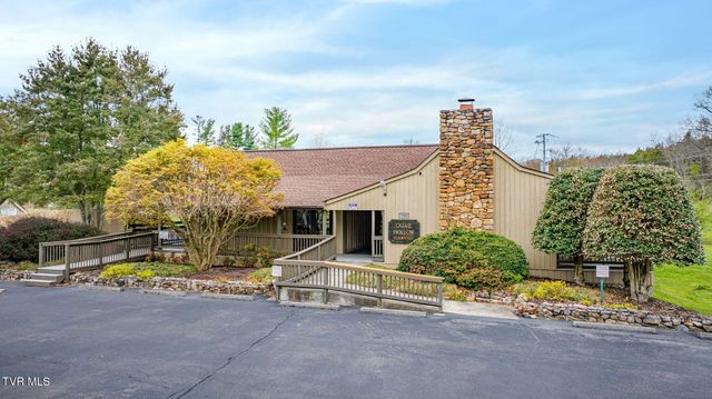 2506 Beechwood Drive, Elizabethton, TN 37643