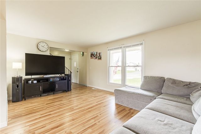 49 Rogers Drive, Gates, NY 14606