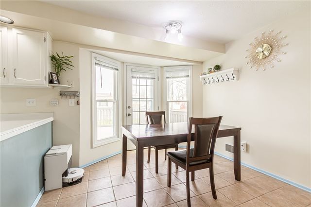 49 Rogers Drive, Gates, NY 14606