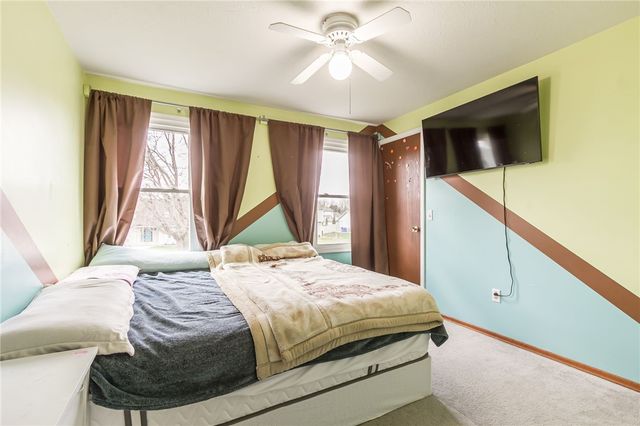 49 Rogers Drive, Gates, NY 14606