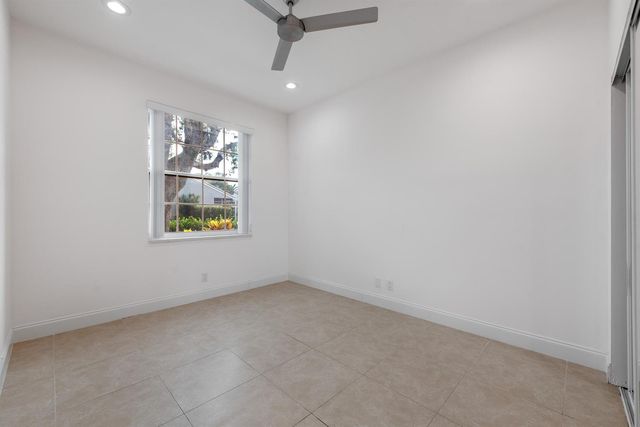 23390 TORRE Circle, Boca Raton, FL 33433