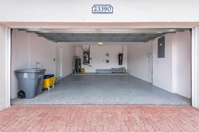 23390 TORRE Circle, Boca Raton, FL 33433